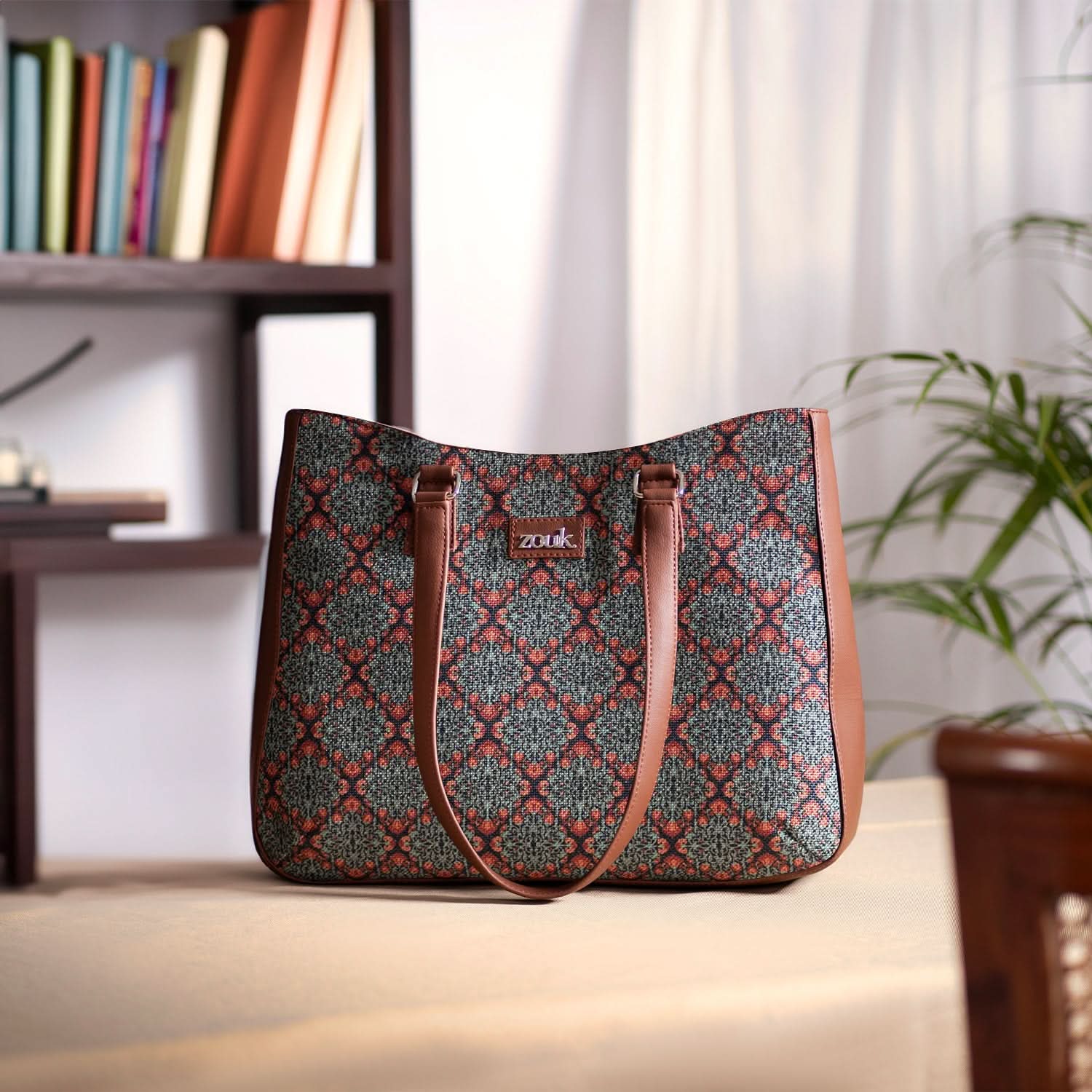 Kolkata Nouveau Getaway Handbag - Image 2
