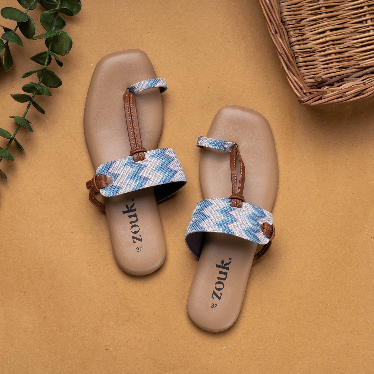 Kumarakom Waves Women's Chappals