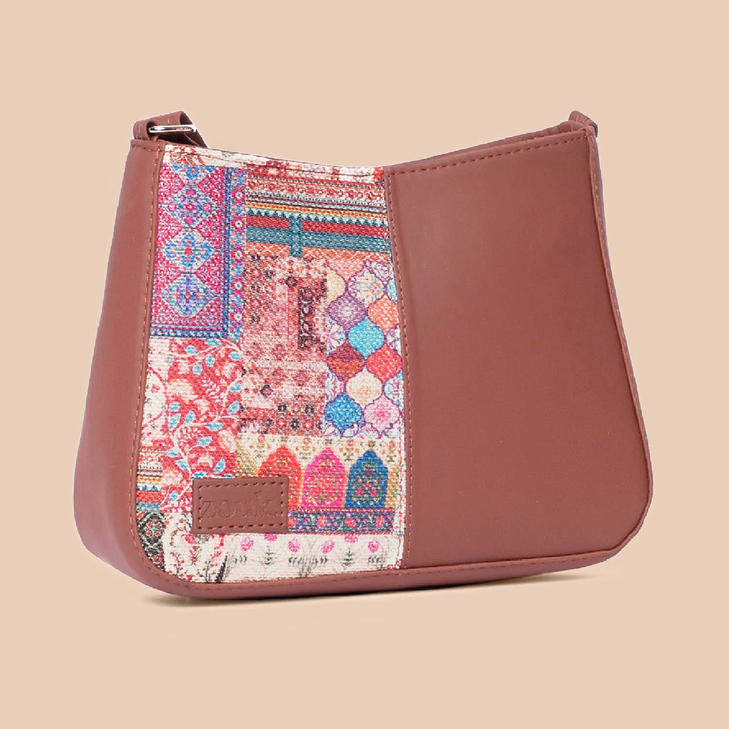 Kutch Gamthi Boat Sling Bag - Image 4