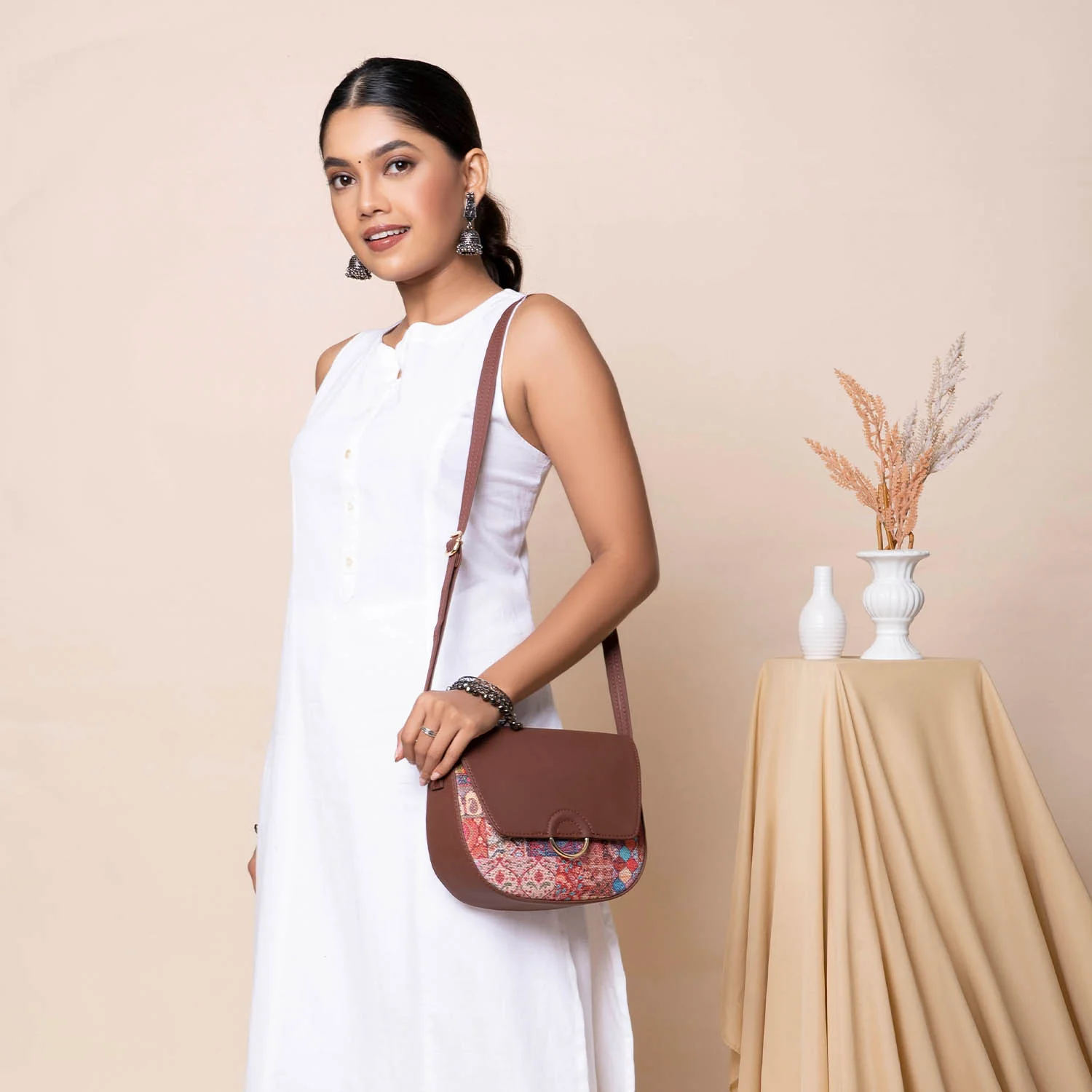 Kutch Gamthi Classic Sling Bag - Image 6
