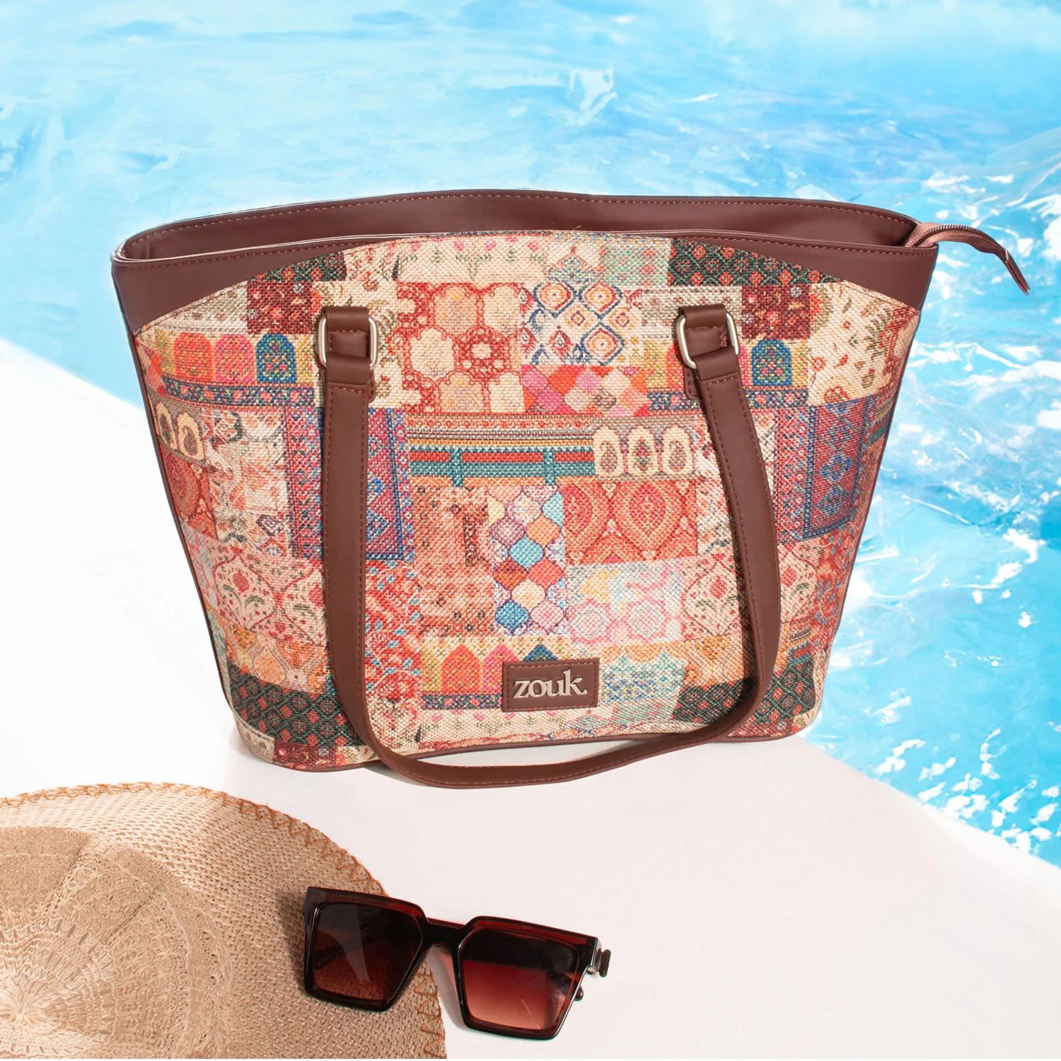 Kutch Gamthi Classic Travel Tote - Image 2