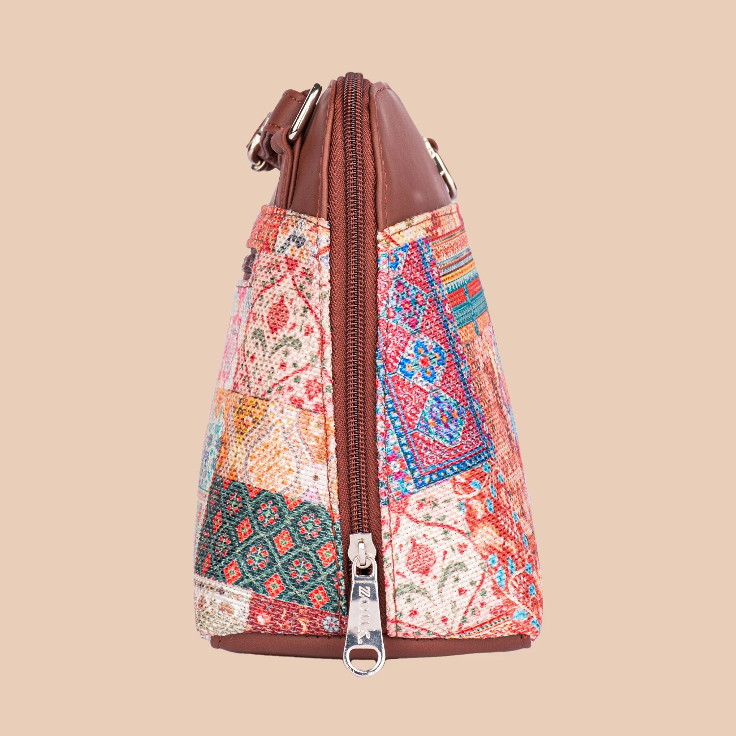 Kutch Gamthi OOO Sling Bag - Image 4