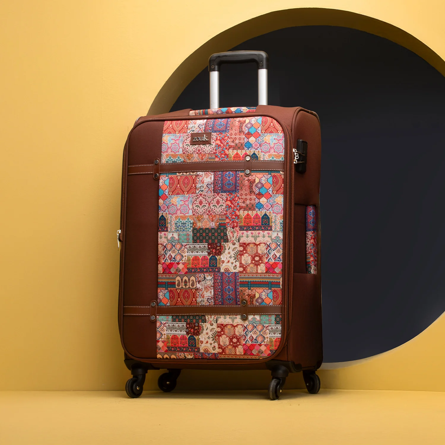 Kutch Gamthi Saira Trolley Bag (Medium) - Image 8