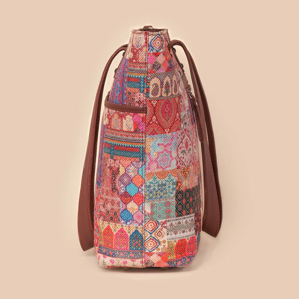 Kutch Gamthi Tote Bag - Image 6