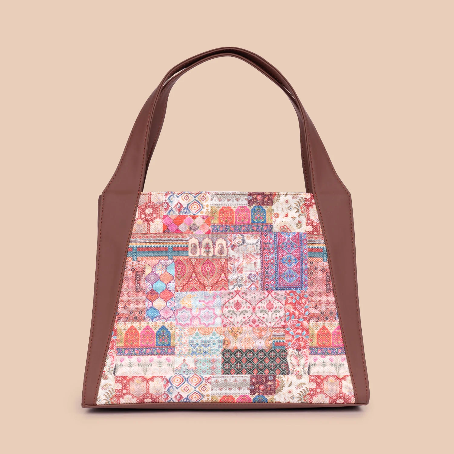 Kutch Gamthi Trapezia Tote - Image 4