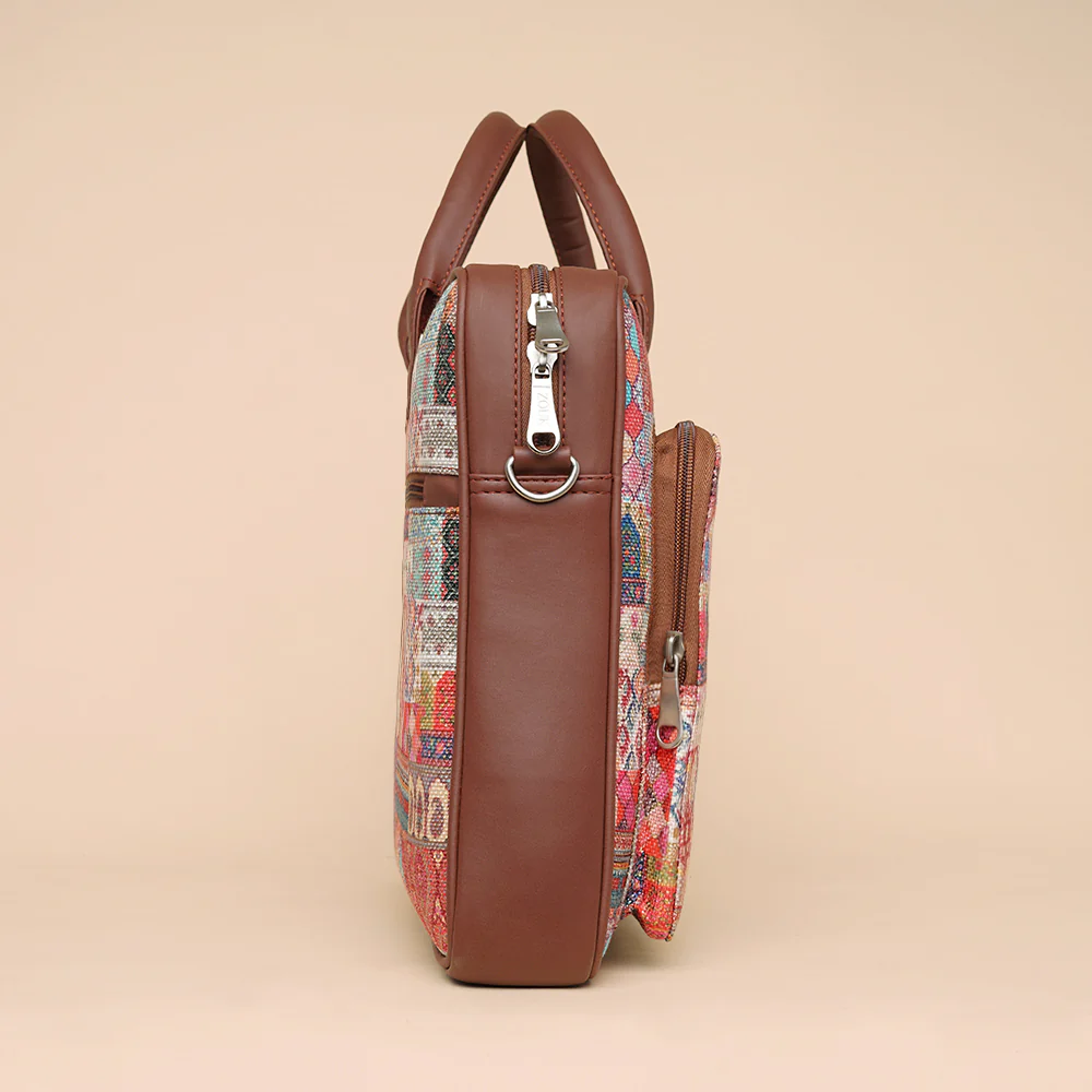 Kutch Gamthi Laptop Bag - Image 6