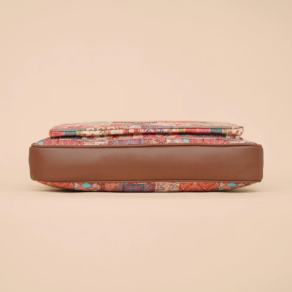 Kutch Gamthi Laptop Bag - Image 7