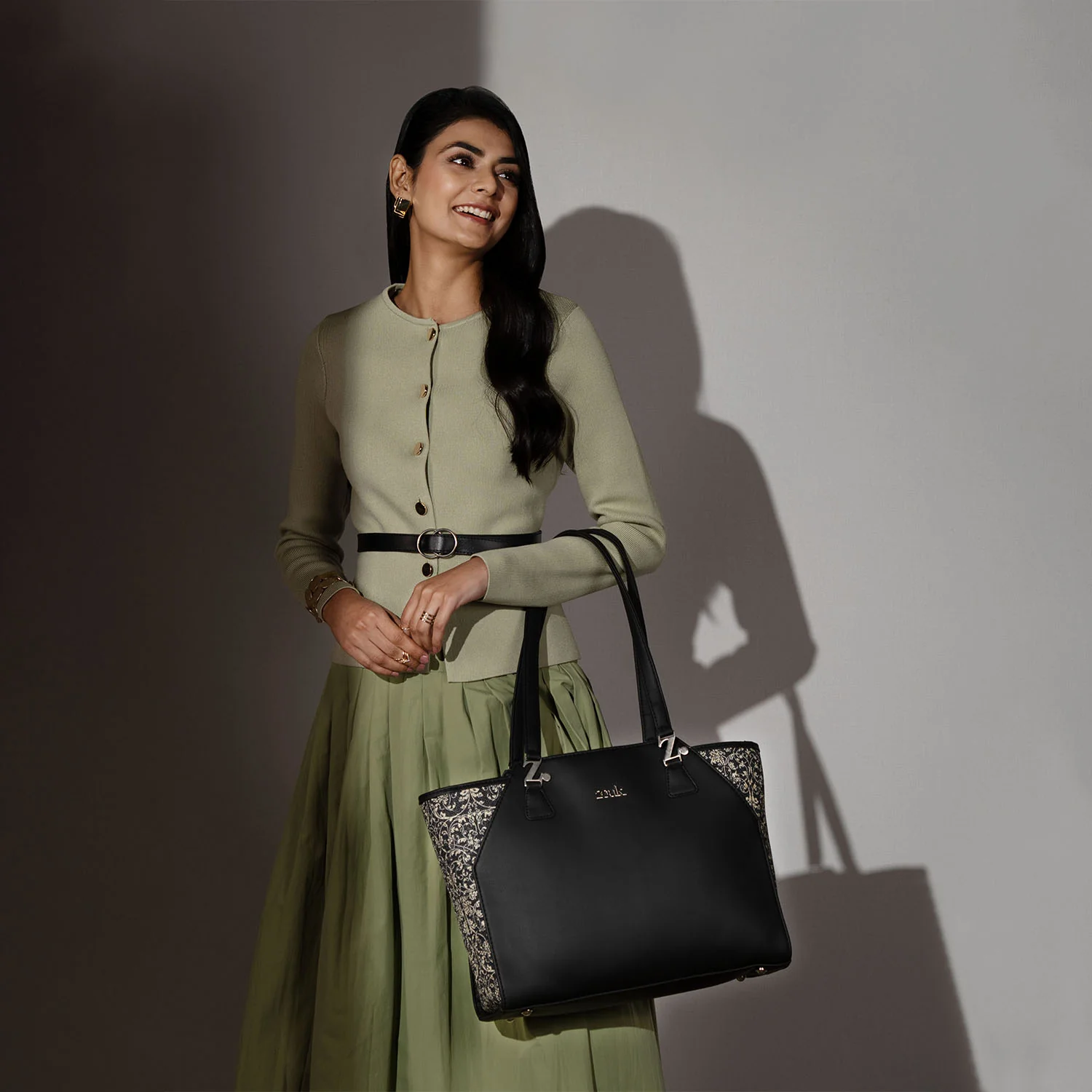 Lattice Lace Classic Business Bag - Image 2