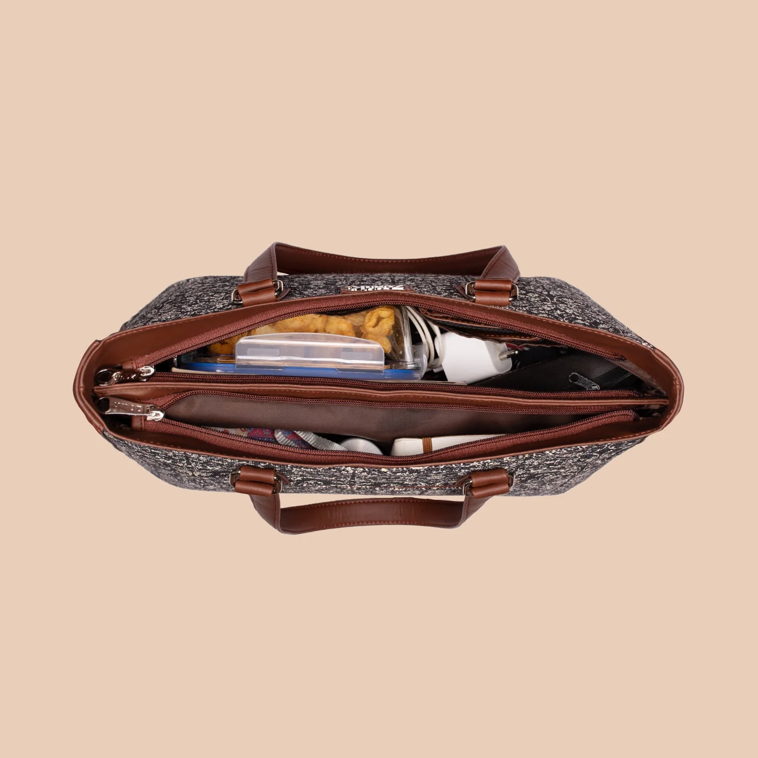 Lattice Lace Getaway Handbag - Image 7