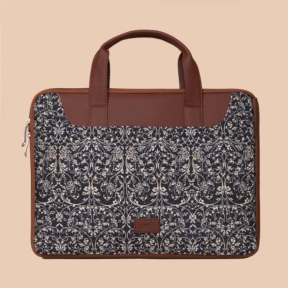 Lattice Lace L-Zippered Laptop Sleeve - Image 3