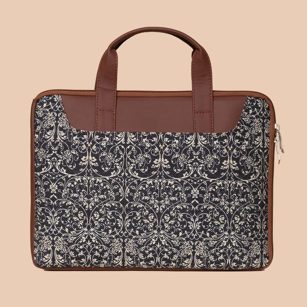 Lattice Lace L-Zippered Laptop Sleeve - Image 4