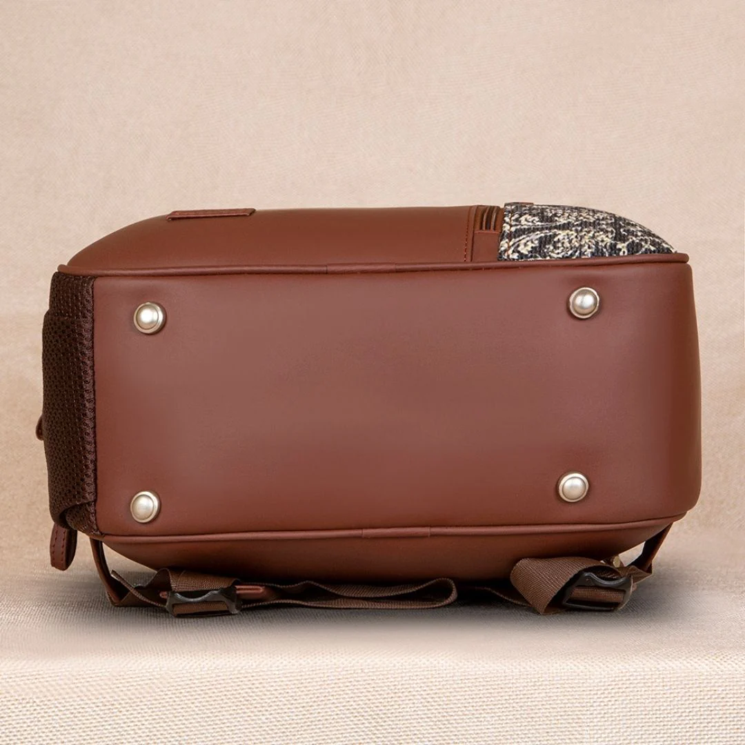 Lattice Lace Laptop Backpack - Image 4