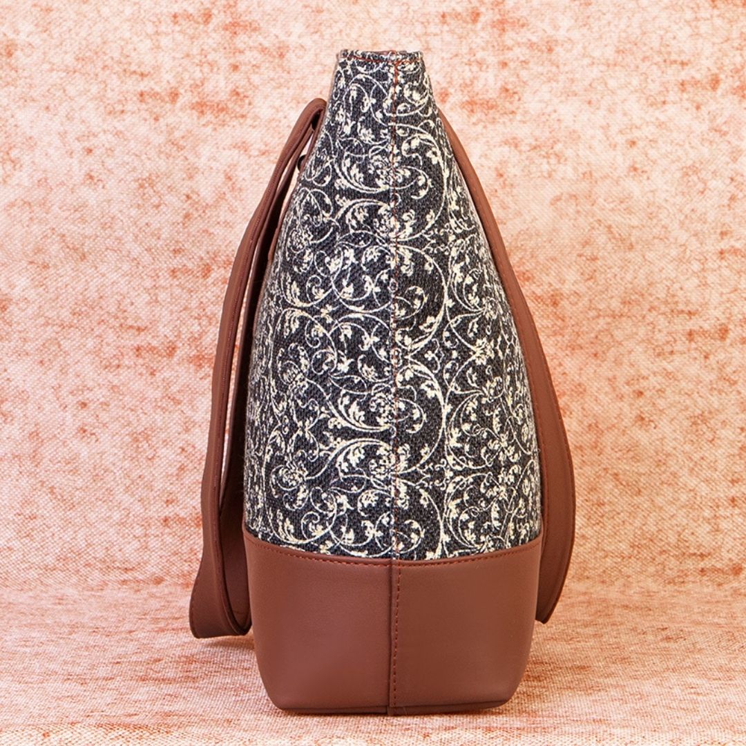 Lattice Lace Shoulder Tote Bag - Image 5
