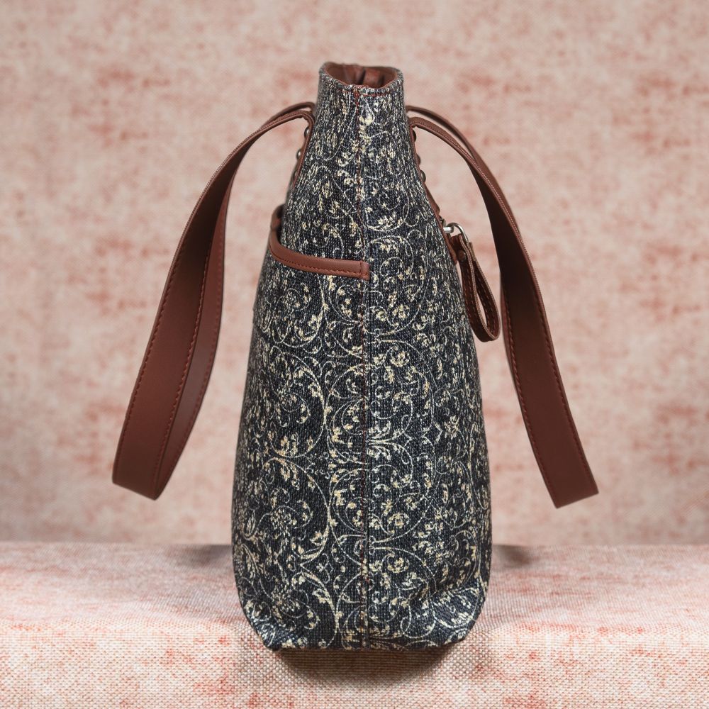 Lattice Lace Tote Bag - Image 6