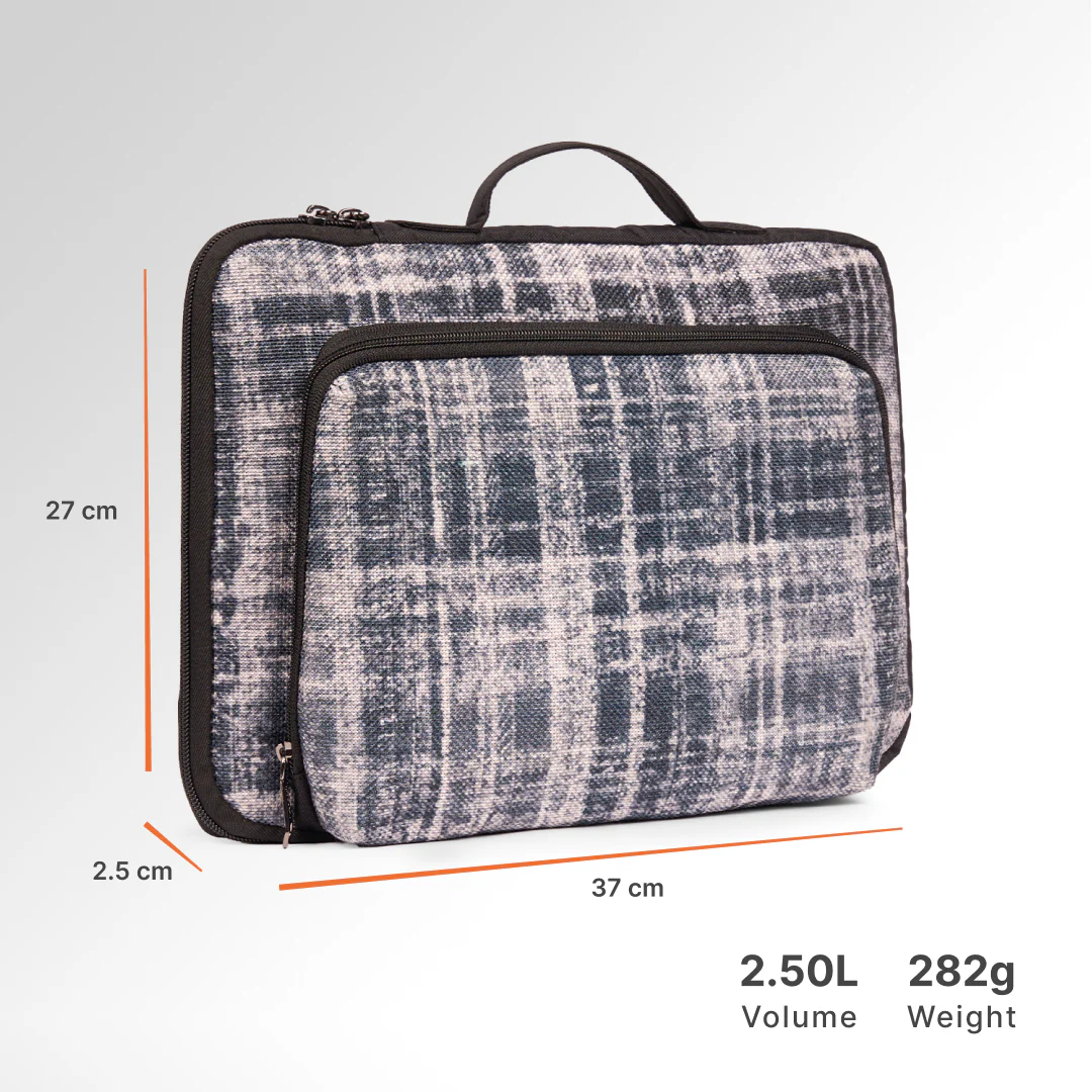 Leh Grit Urban Laptop Sleeve - 15.6inch (Black) - Image 4