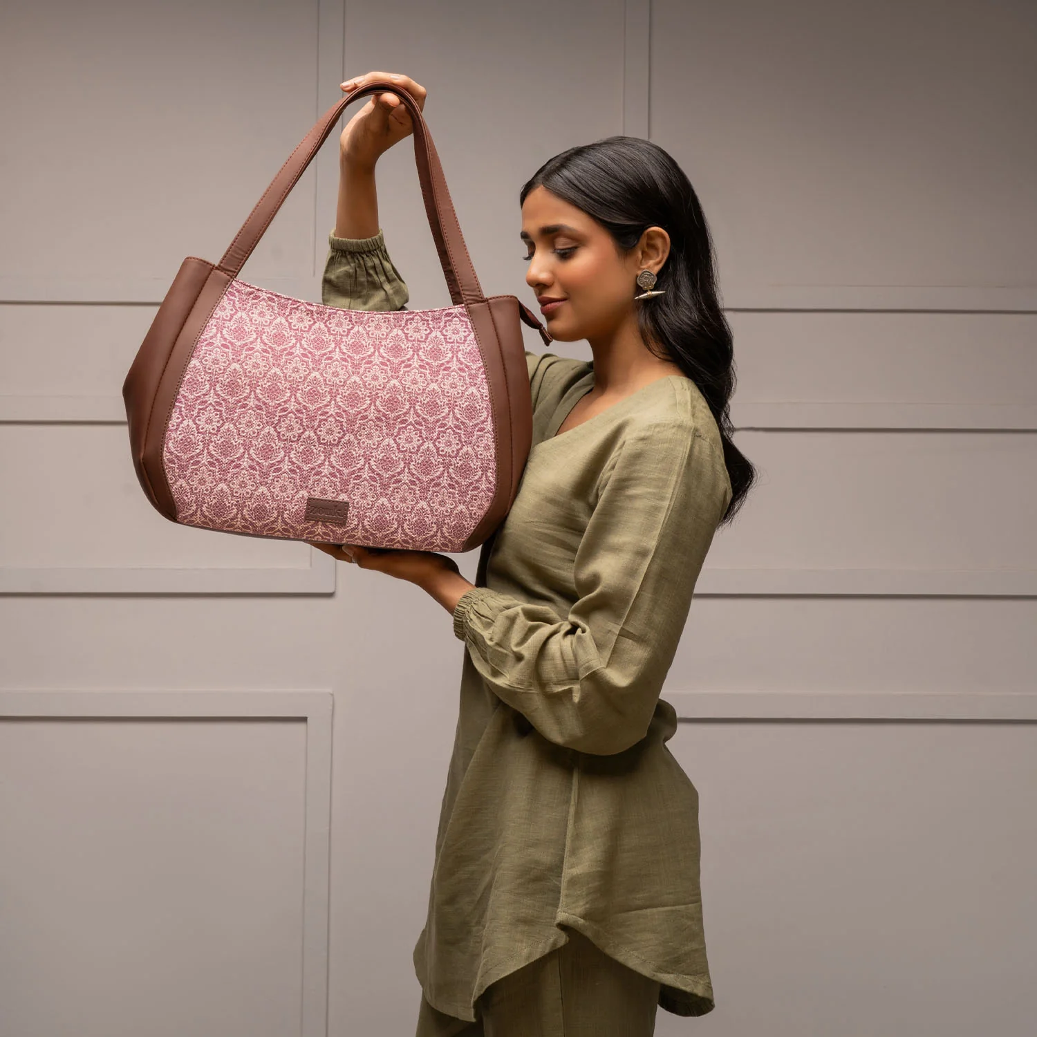 Madurai Blossom Luna Handbag - Image 2