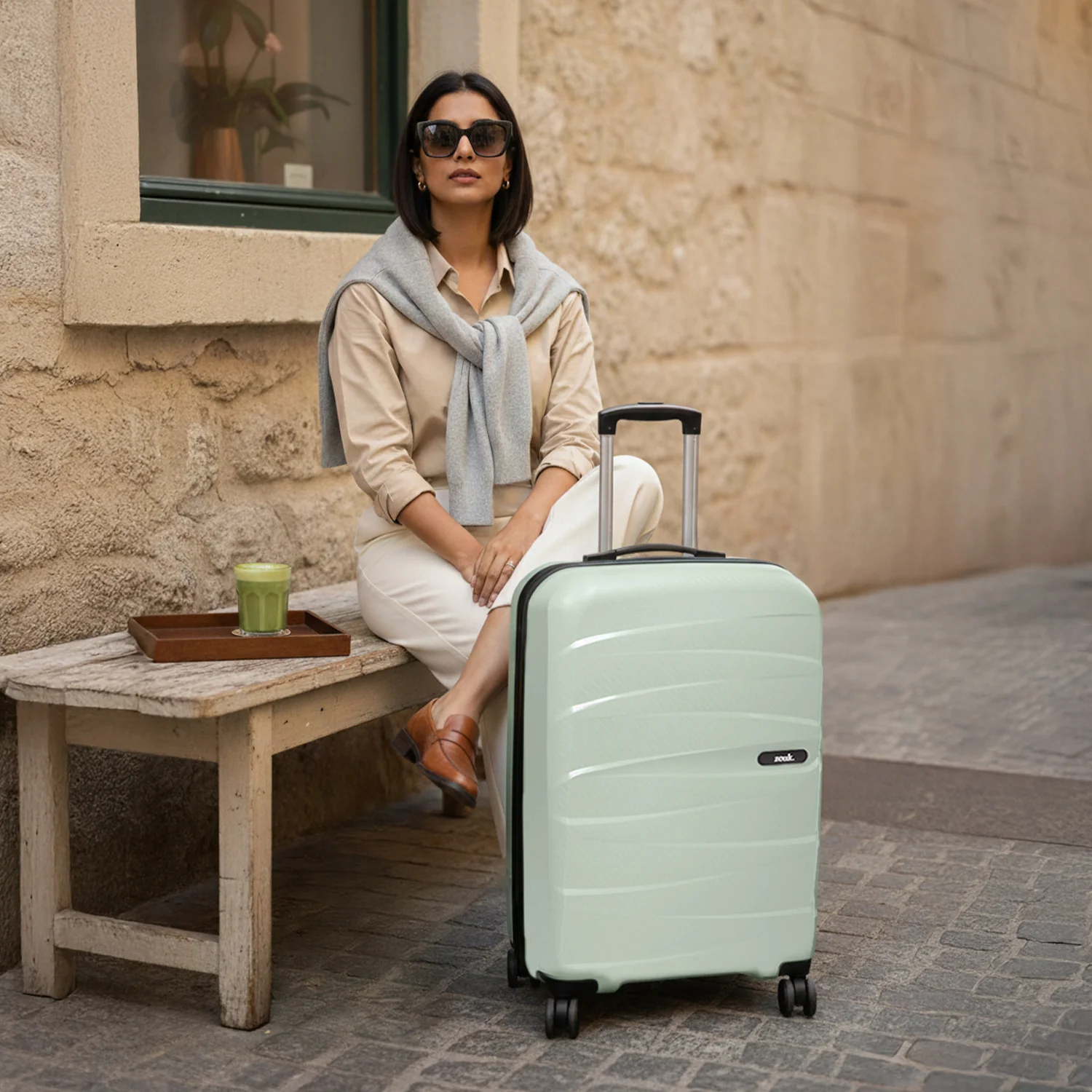 Mint Aira Trolley Bag - Image 2