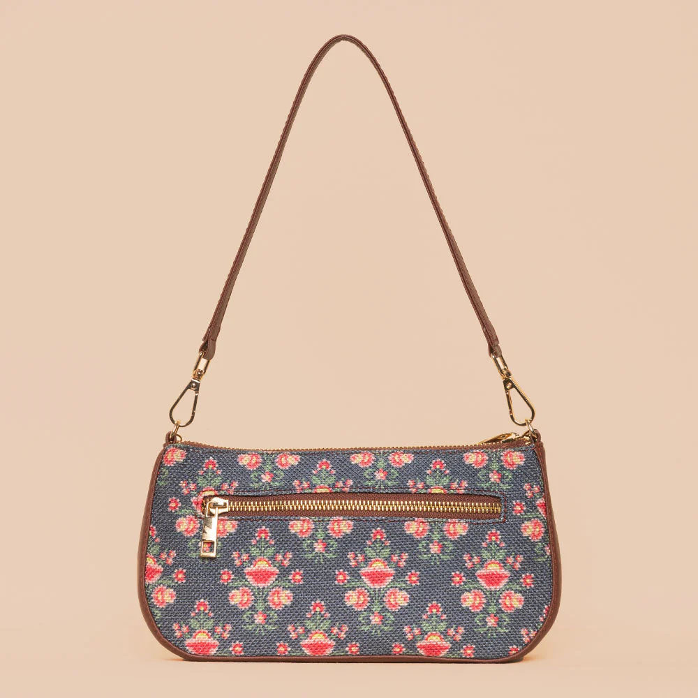 Mughal Garden Print Baguette - Image 5