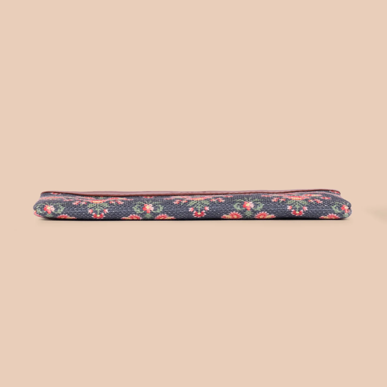 Mughal Garden Print Cosmetic Pouch - Image 6