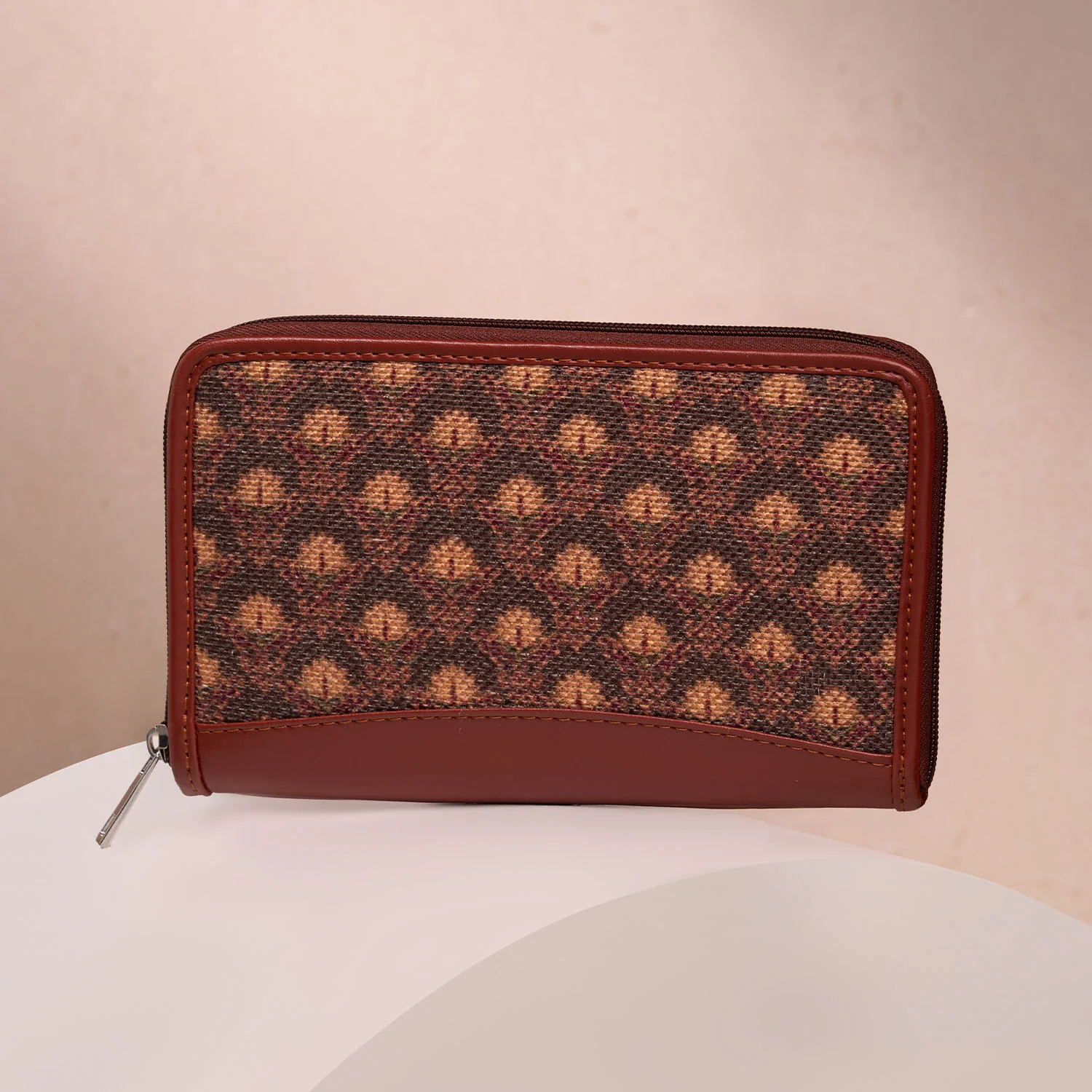Mysore Garden Chain Wallet