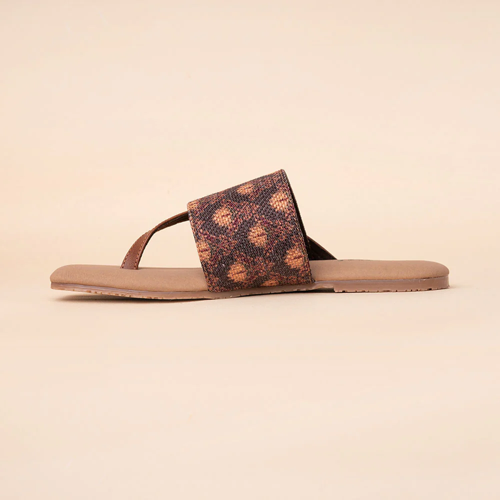Mysore Garden Side Toe Flats - Image 9