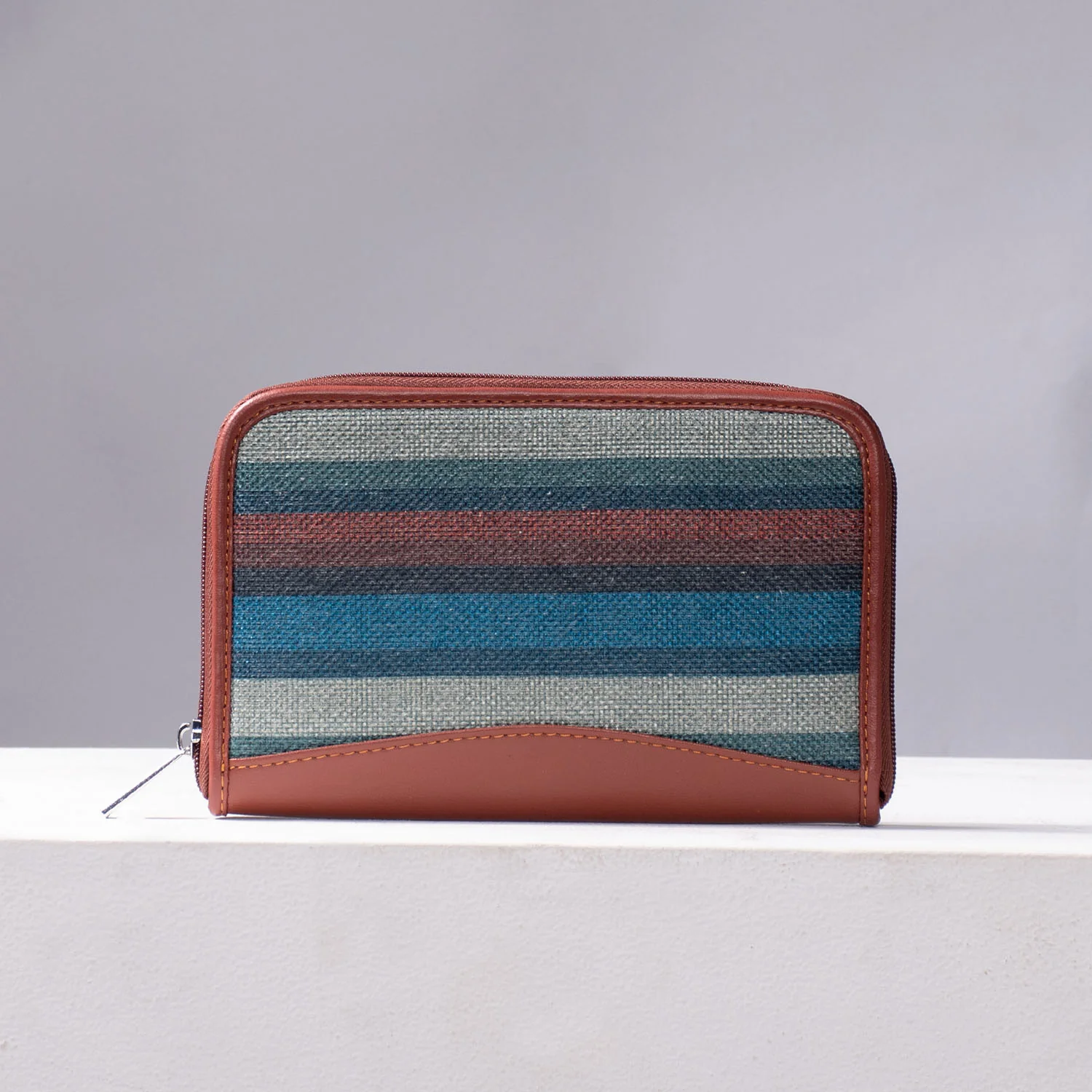Mysore Mosaic Chain Wallet - Image 2