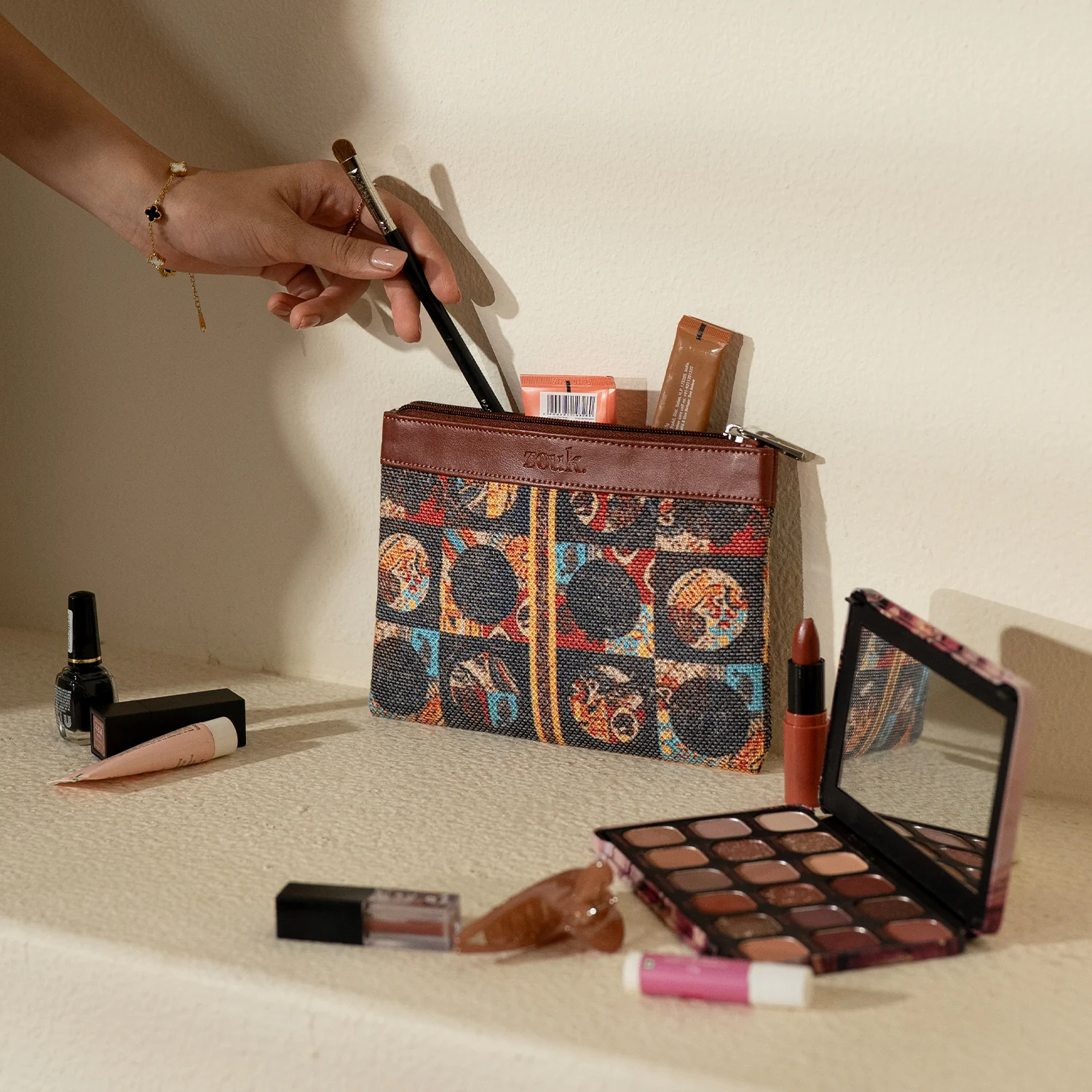 Gamthi Timeless Gift Box - Image 5