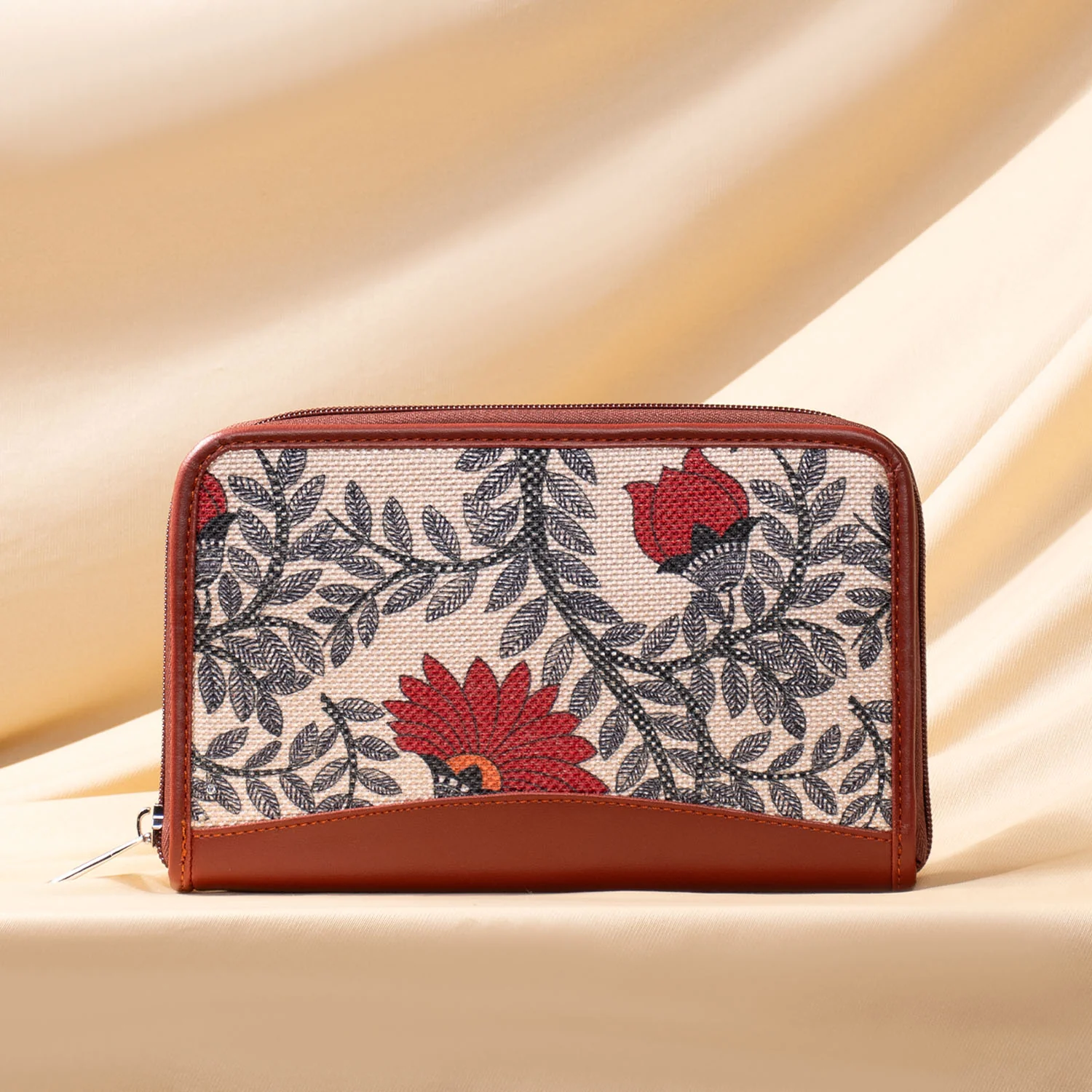 Nawabi Couture Chain Wallet - Image 2