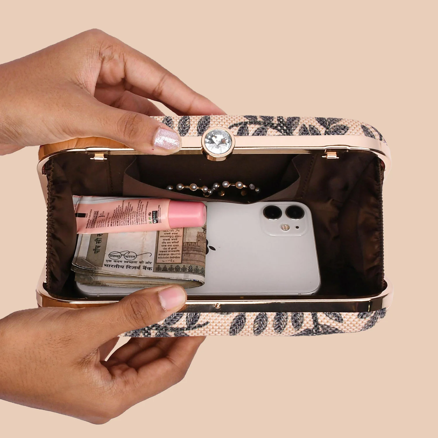 Nawabi Couture Clutch - Image 8