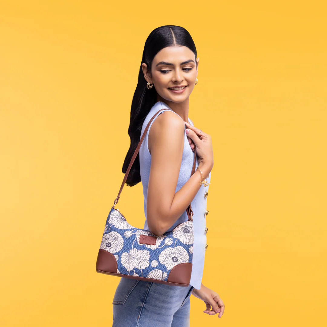 Nilgiri Lapis Regular Handbag - 1991 by Zouk - Image 2