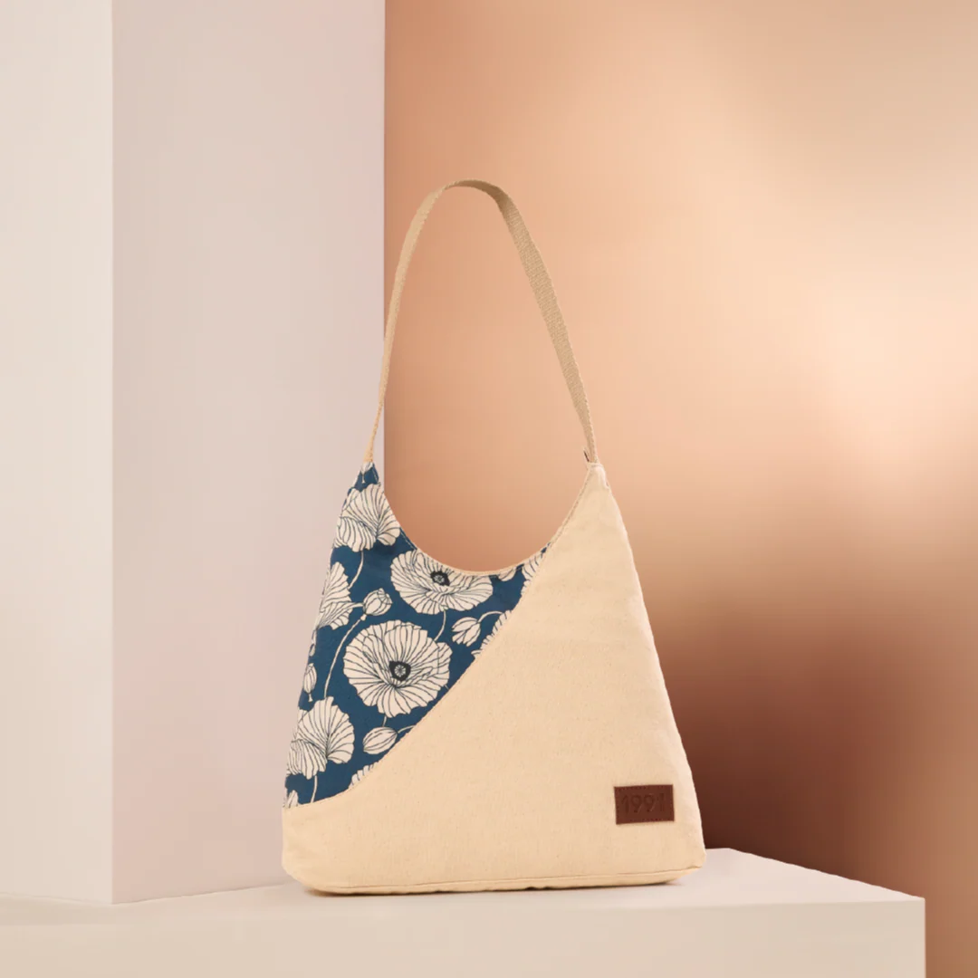 Nilgiri Lapis Regular Tote Bag - 1991 by Zouk - Image 2