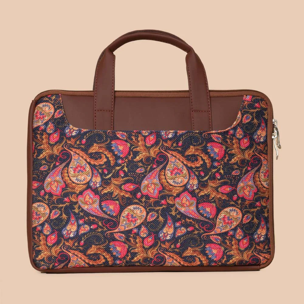 Paisley Print L-Zippered Laptop Sleeve - Image 3