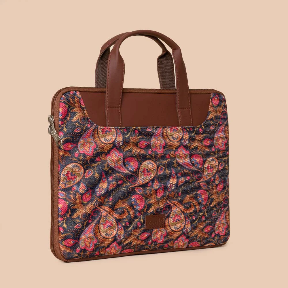 Paisley Print L-Zippered Laptop Sleeve - Image 4