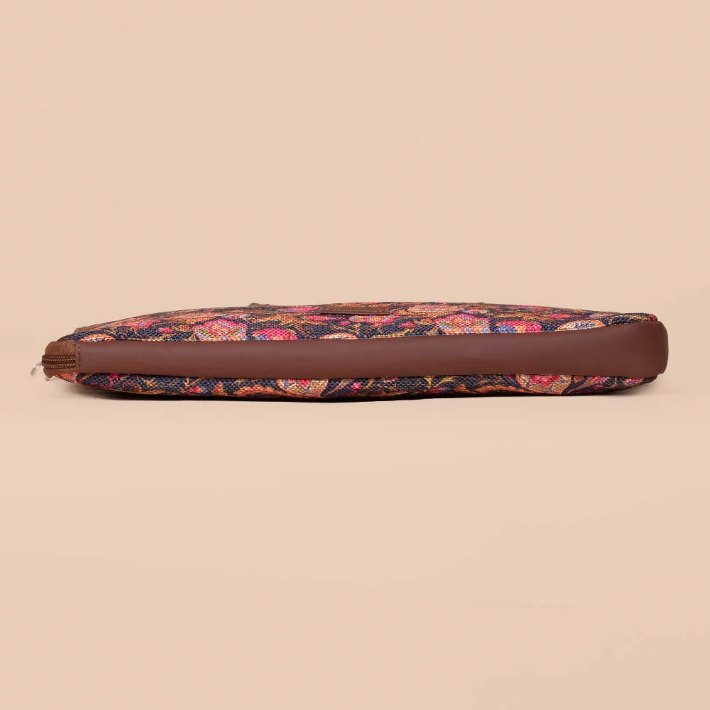 Paisley Print L-Zippered Laptop Sleeve - Image 7
