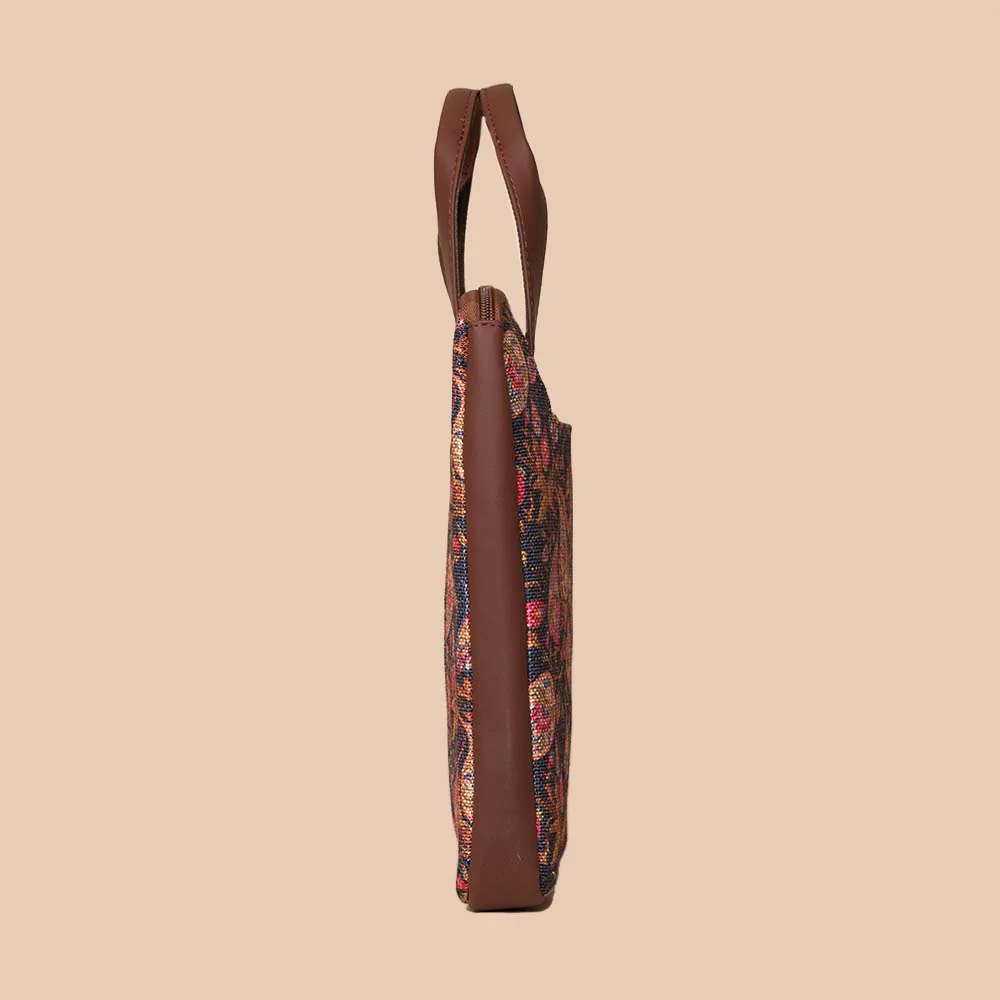 Paisley Print L-Zippered Laptop Sleeve - Image 9
