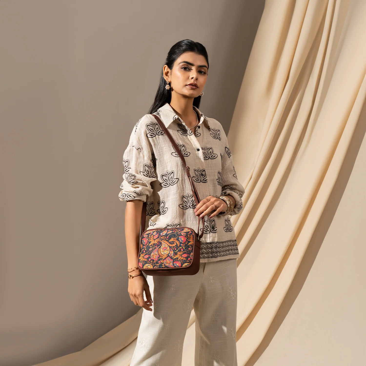 Paisley Print Sling Bag - Image 2