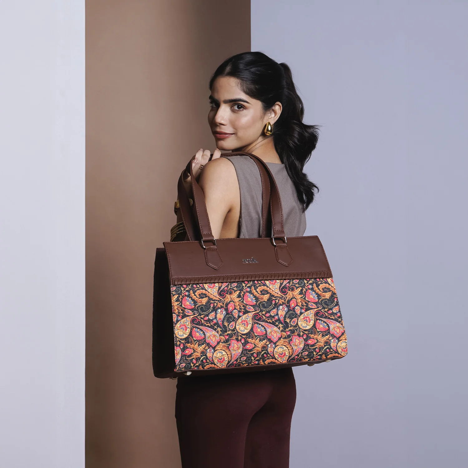 Paisley Print Statement Business Bag - Image 2