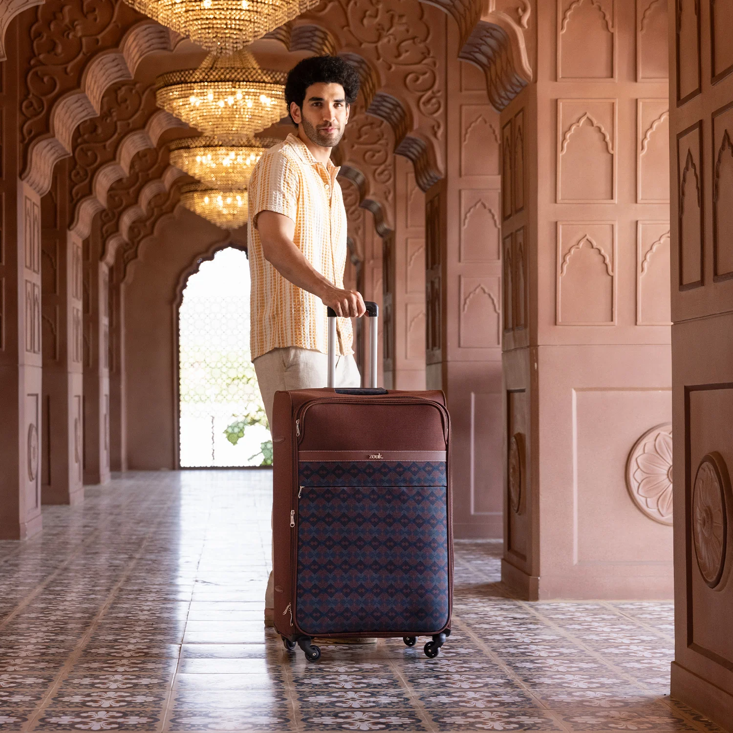 Periyar Waves Avasa Trolley Bag (Large) - Image 2