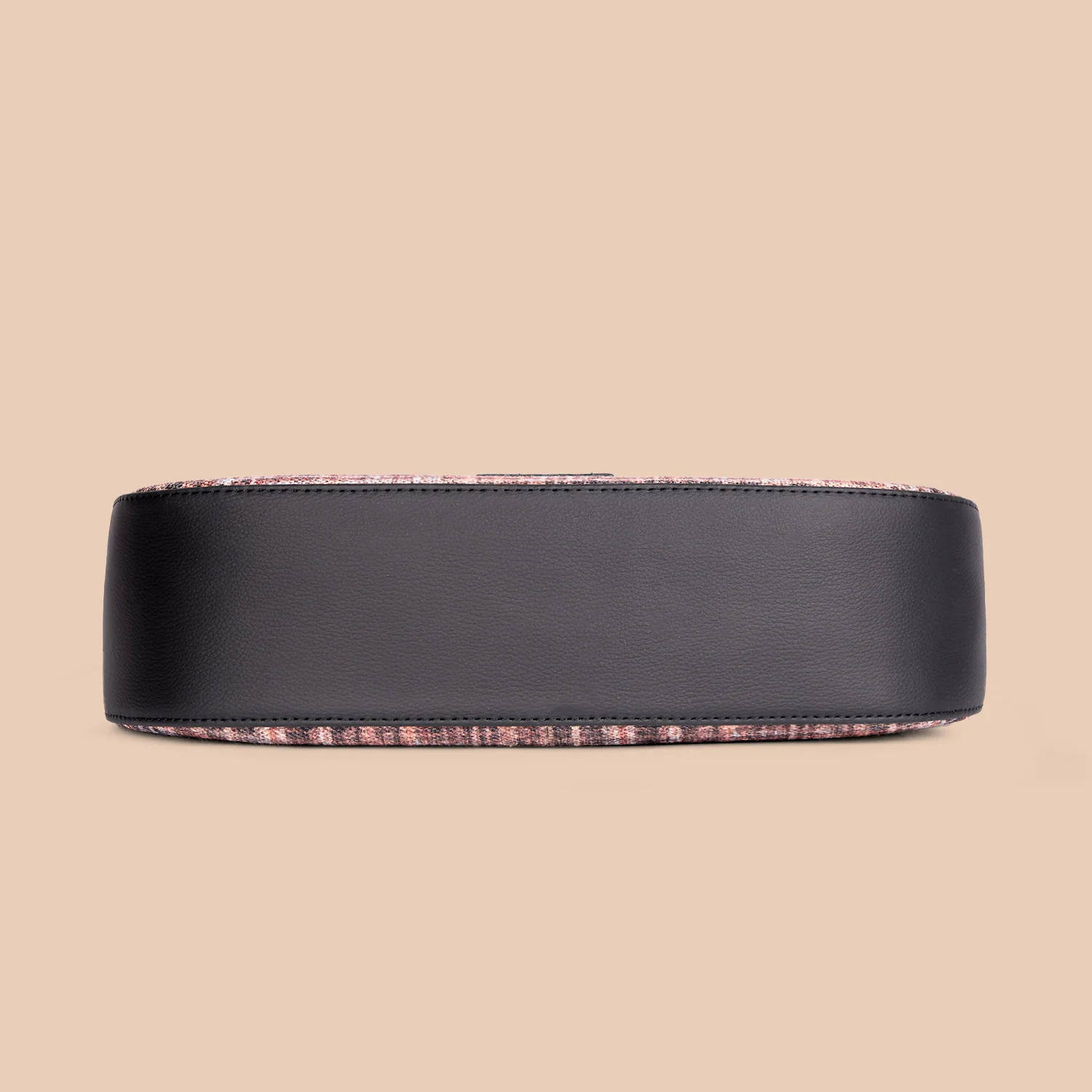 Pixi Baguette - Cashmere Noir (Pink) - Image 8