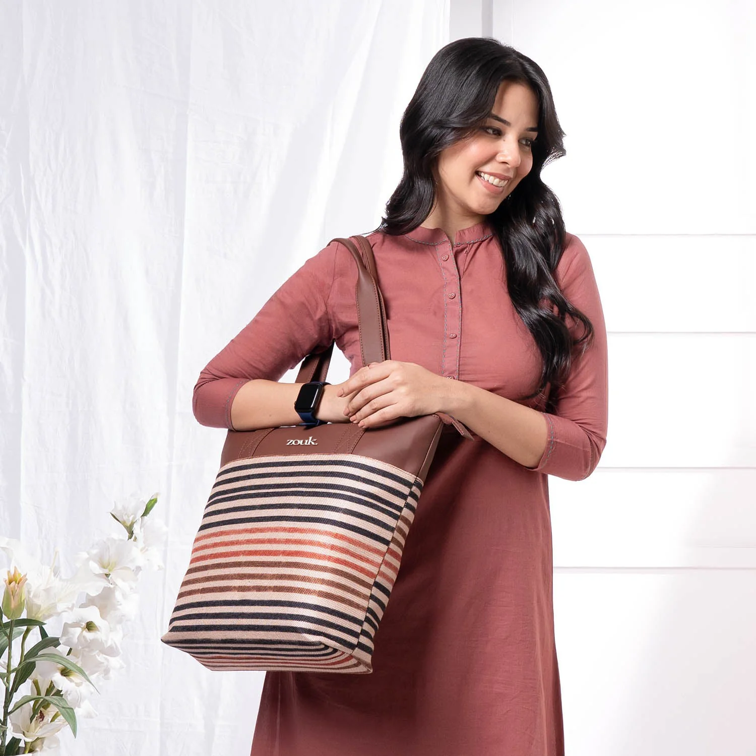 Qutub Stripes Everyday Tote Bag - Image 2