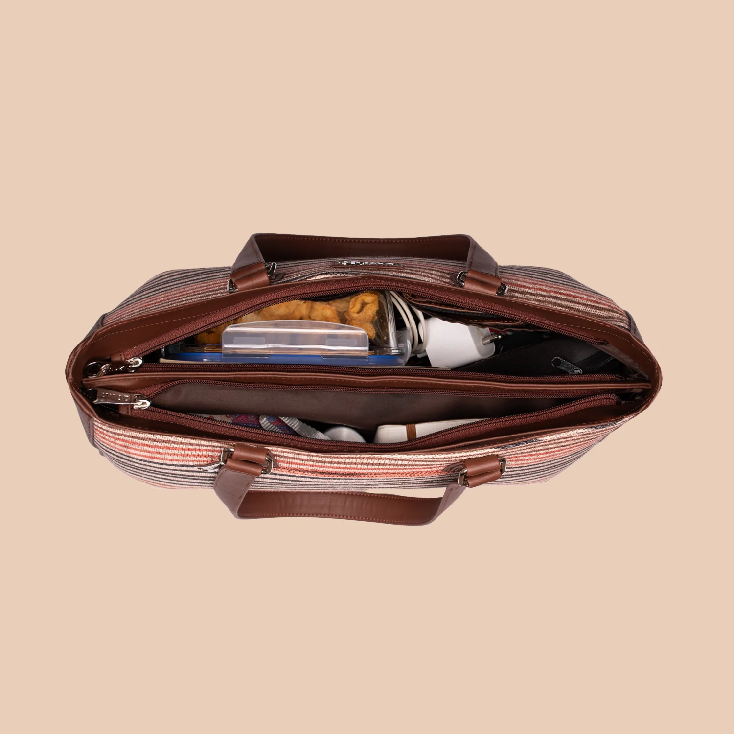 Qutub Stripes Getaway Handbag - Image 6