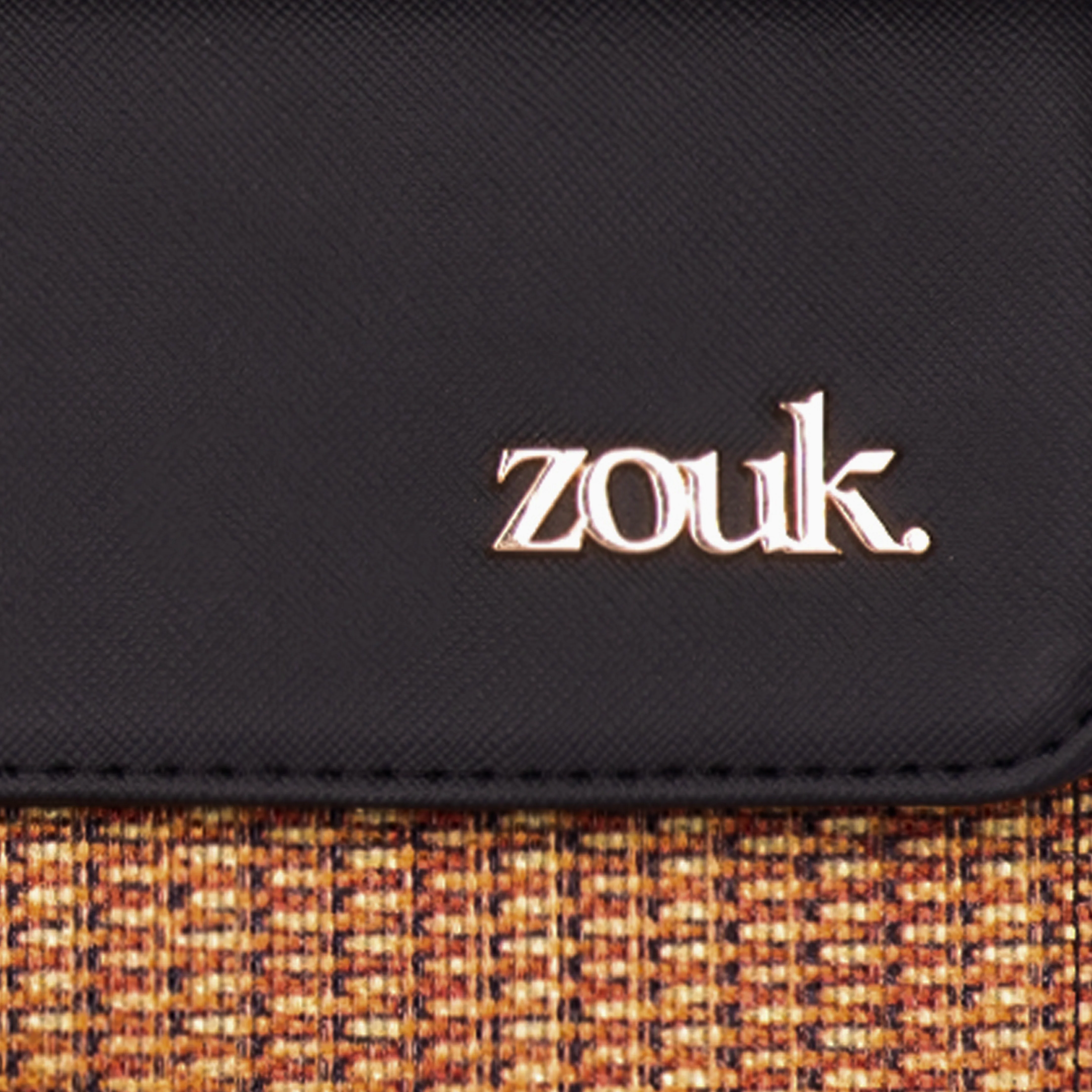 Rhea Kapoor Clutch - Bombay Macrame - Image 9