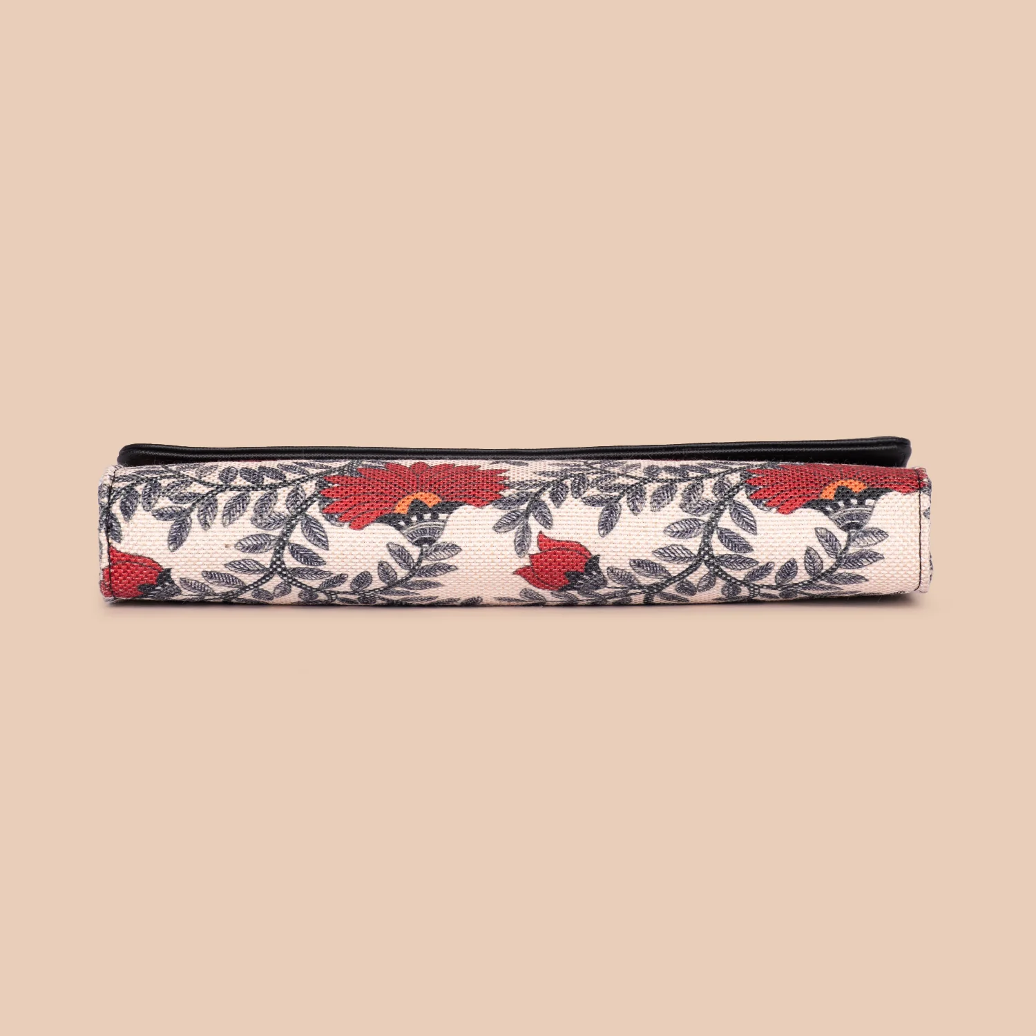 Rhea Kapoor Clutch - Nawabi Couture - Image 10