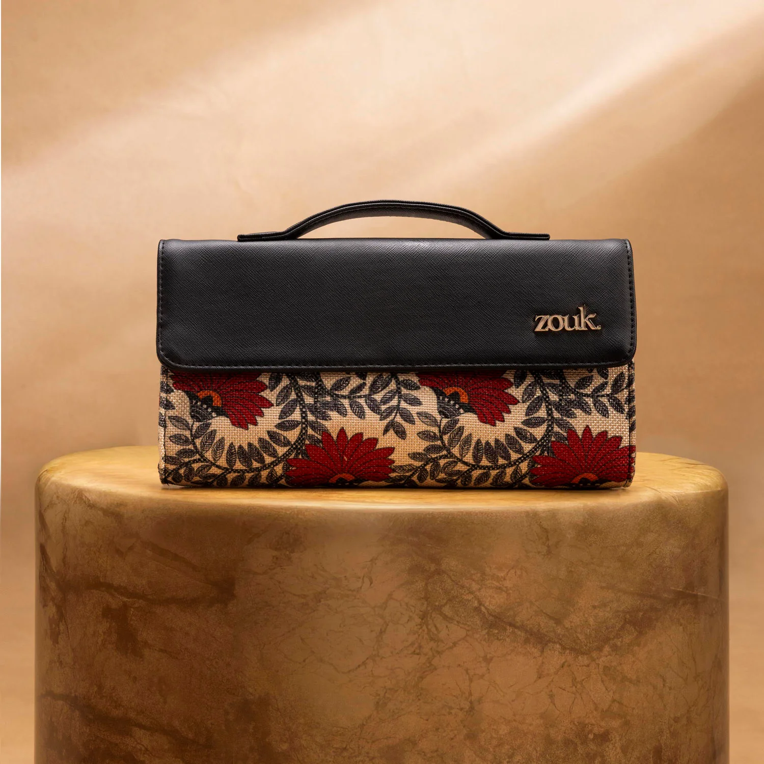 Rhea Kapoor Clutch - Nawabi Couture - Image 2