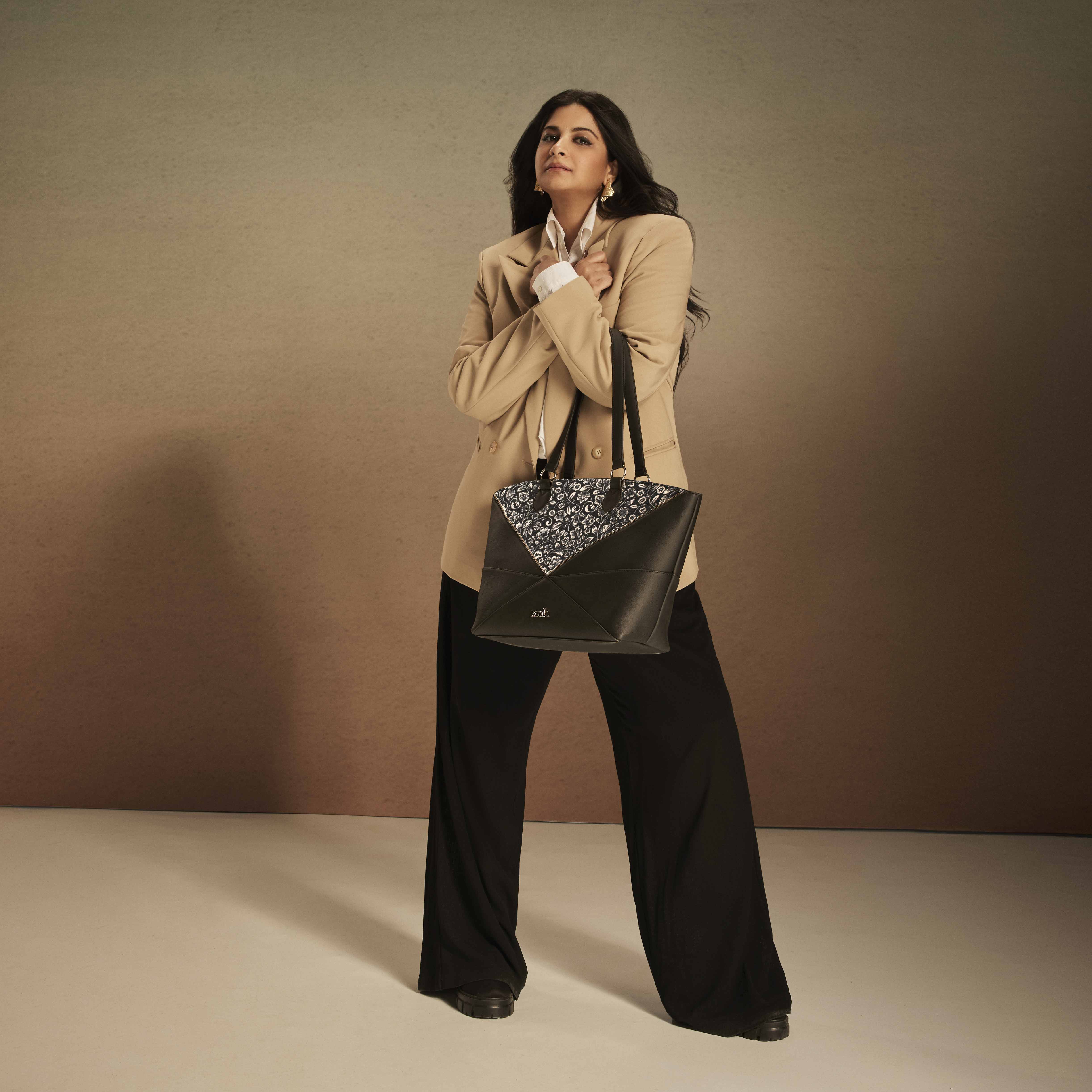 Rhea Kapoor Tote Bag - FloMotif - Image 2