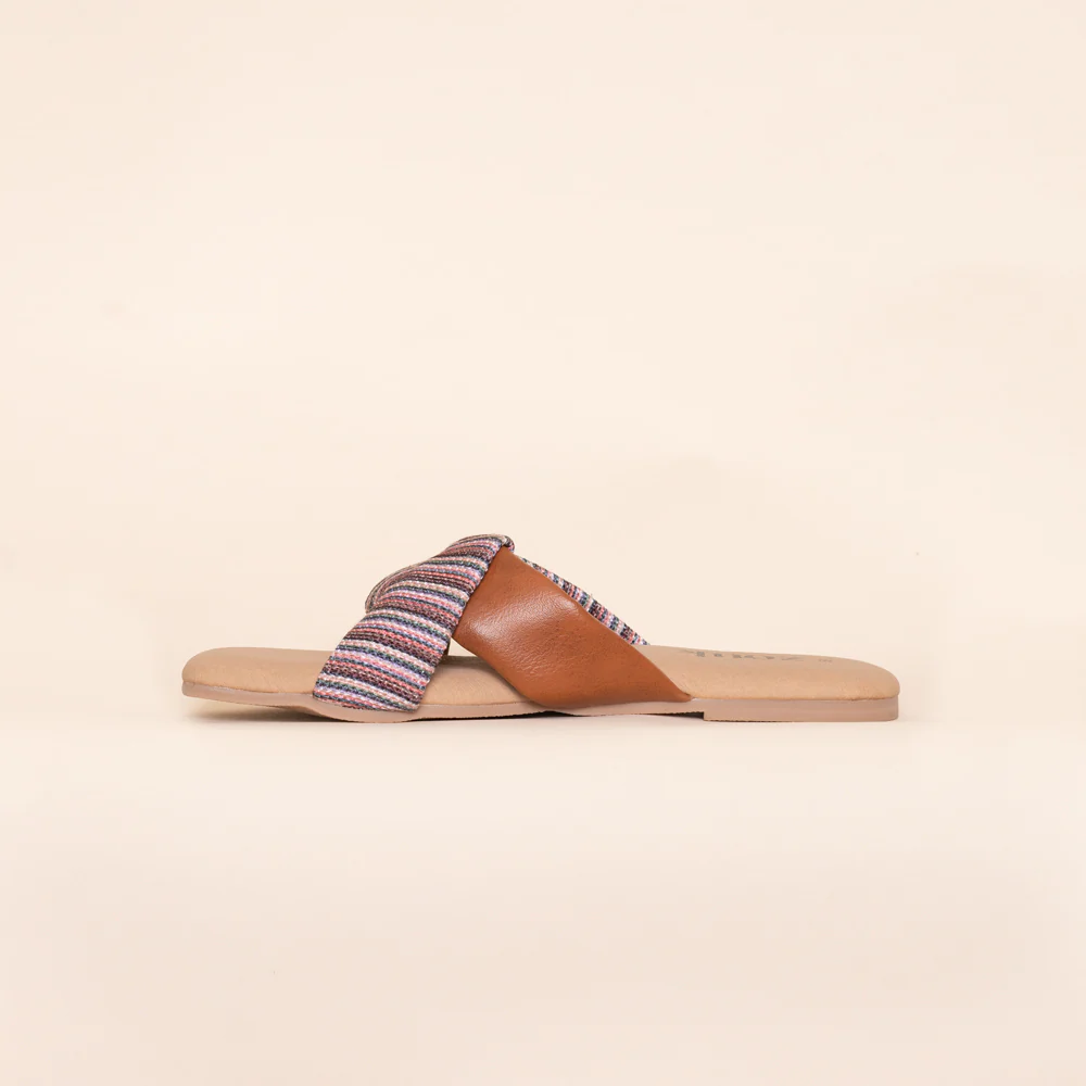 Rohtang Stripes Cross Sliders - Image 8