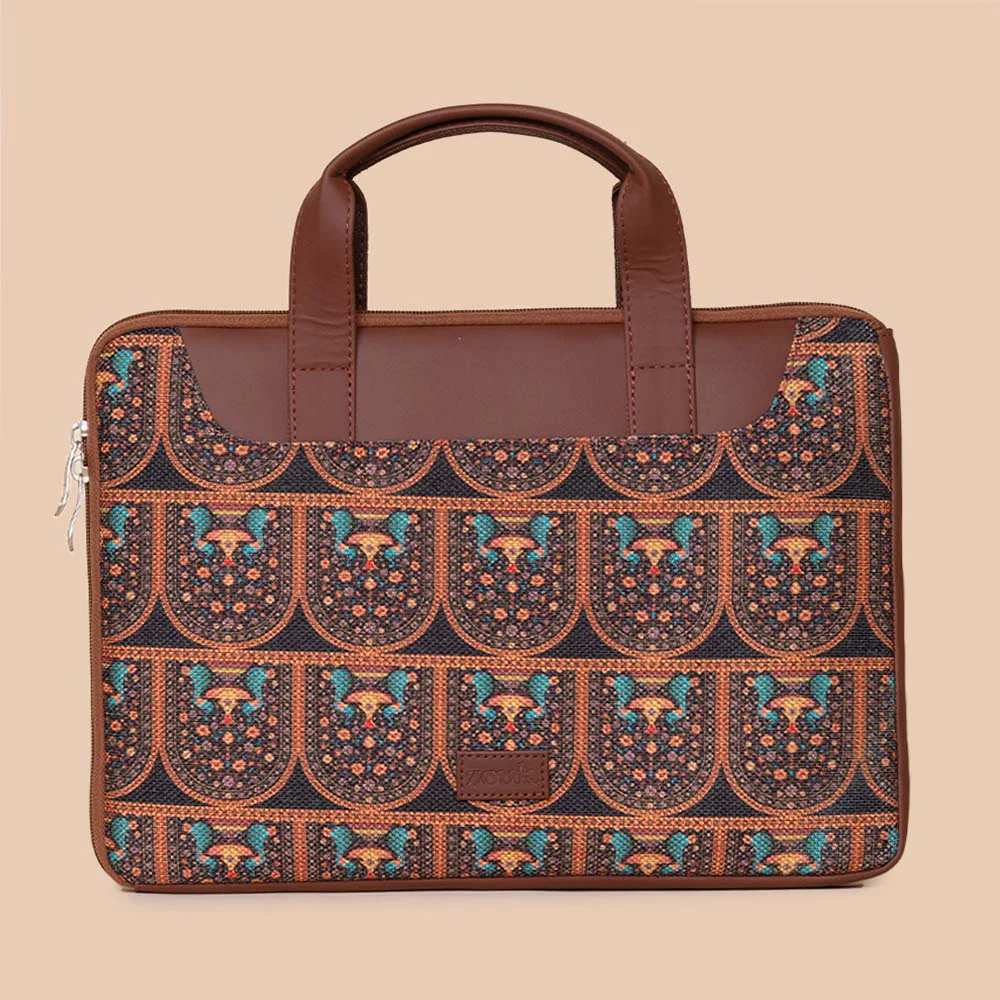 Royal Indian Peacock Motif L-Zippered Laptop Sleeve - Image 2
