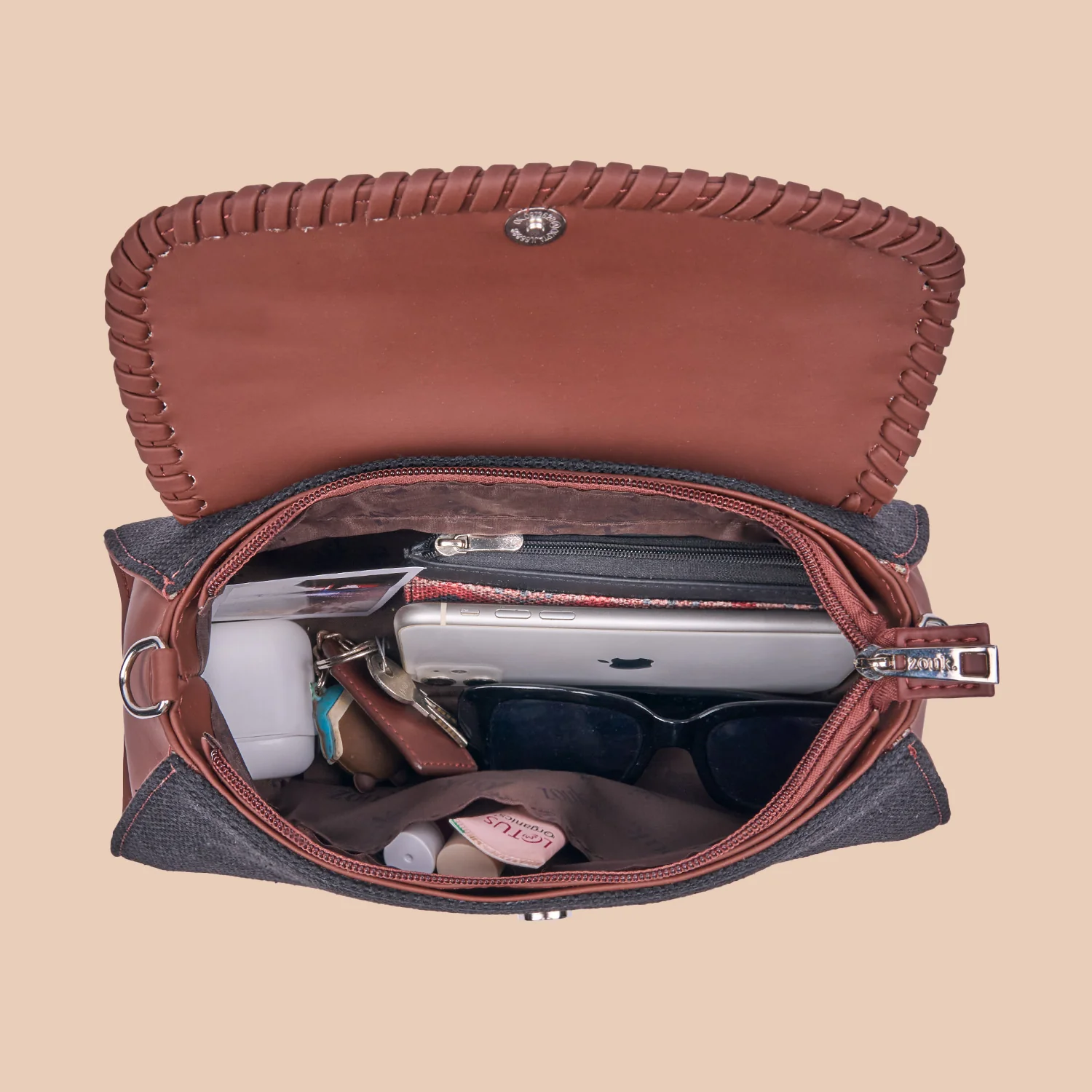 Saisha Sling Bag - Bhuj Rabari - Image 7