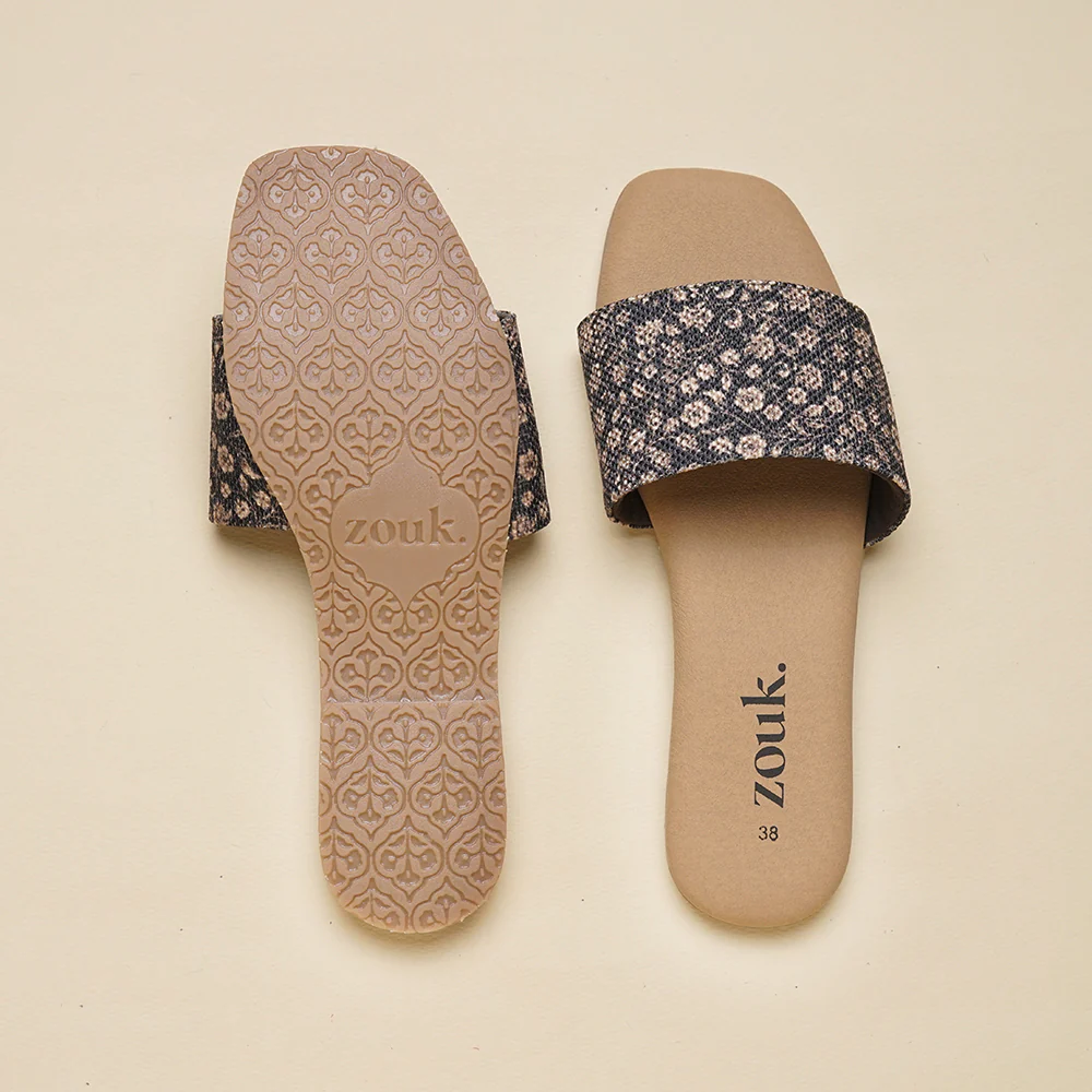 Sanjan Jaali Casual Flats - Image 2