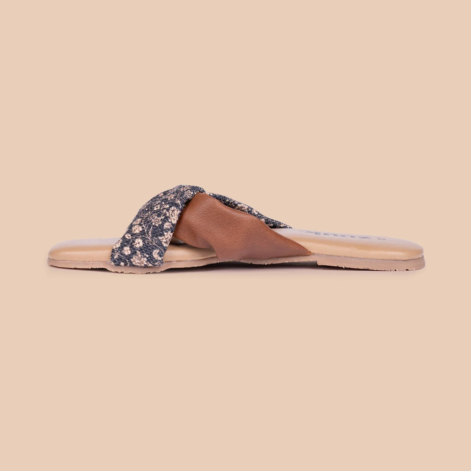 Sanjan Jaali Cross Sliders - Image 8